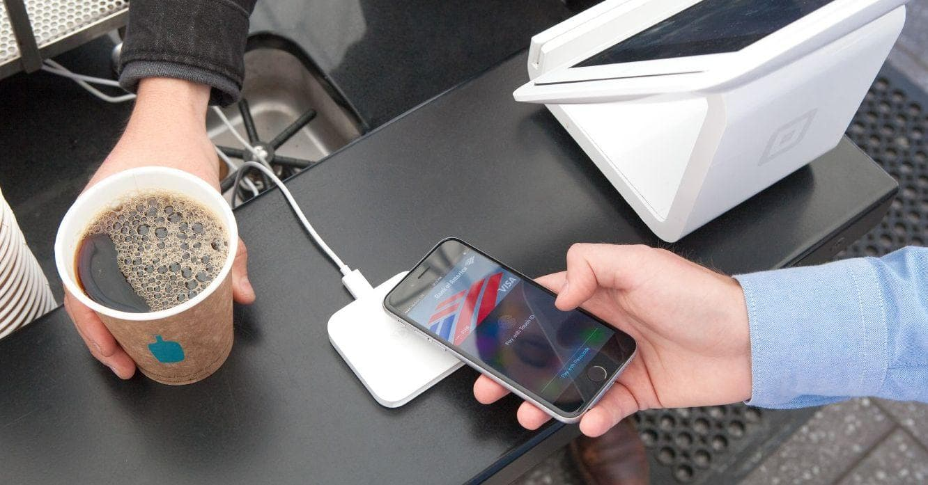 Guide to Dining with Apple Pay: Embracing Future of Restaurant Payments